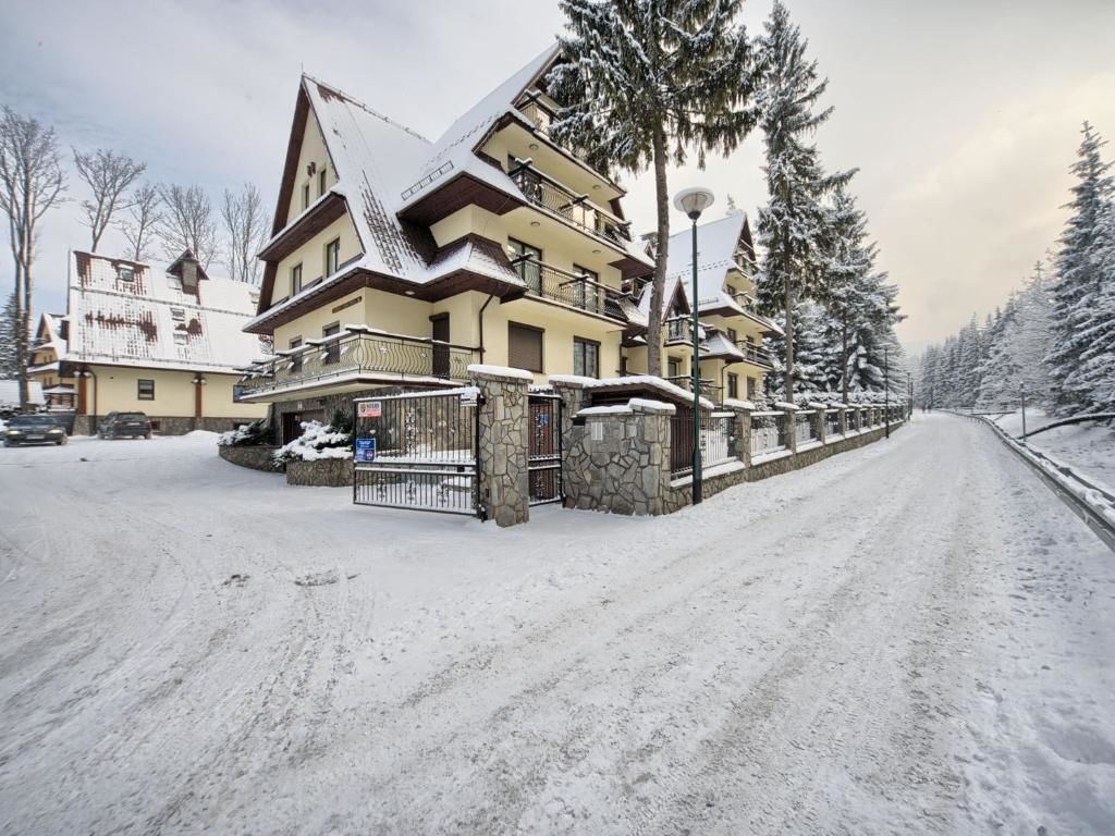 Апартаменты VisitZakopane - Olymp Apartament Закопане-24